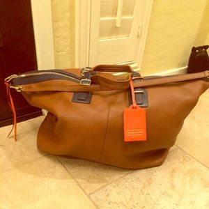 Gorgeous large Coach weekend bag!  All leather!